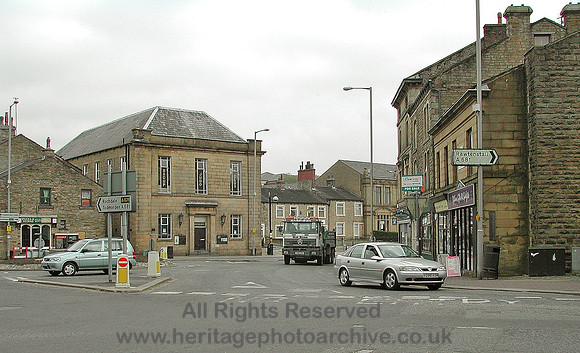 HRS 6484 Bacup Centre car 2005