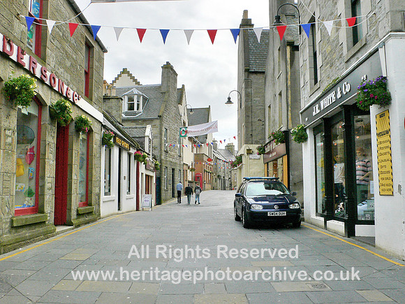 HRS 6561 Lerwick main street 2006