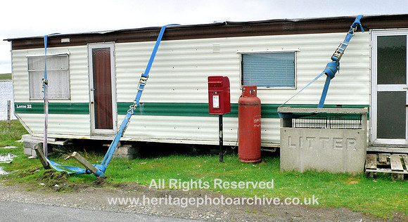 HRS 6572 Weighing down the post office 2006