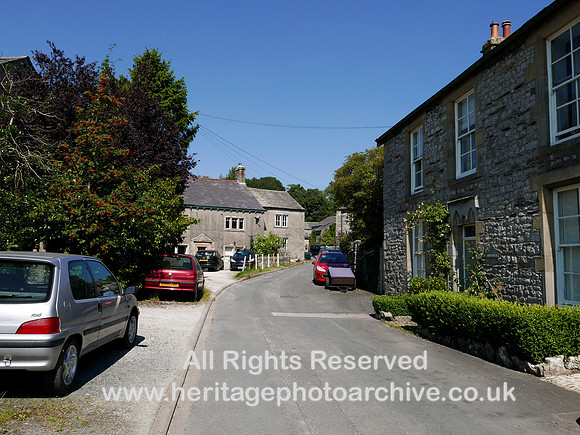 HRS 11285 Stainforth, village cottages 2022
