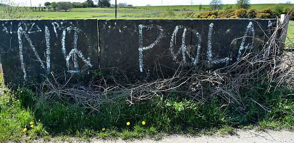 HRS 11550 Radcliffe, MBBC, Bank Top, CND graffiti No Polaris c 1960s  20 April 2023 DSC_0384