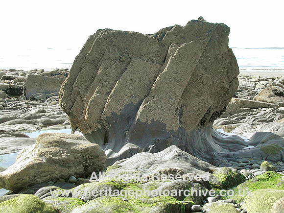 HRS 5920 Rocks Fairbourne 2004