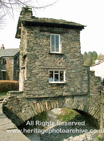 HRS 154 Ambleside the house on the bridge