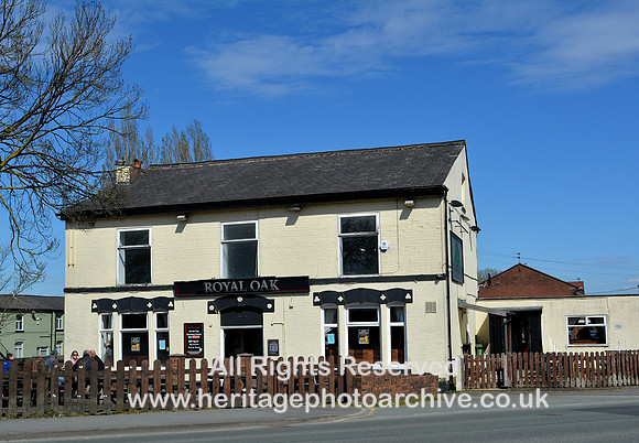 HRS 11560 Radcliffe, Royal Oak looking east 20 April 2023