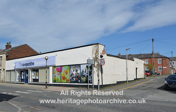 HRS 11538 Radcliffe, Co-op Funeral Services building 20 April 2023