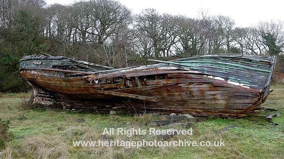 HRS 10743 Ulpha, fishing boat remains L1011610