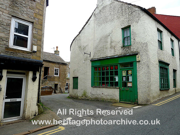 HRS 6762 Alston, shop