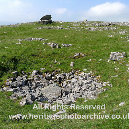 HRS 6657 Norber, Erratics and swallowhole