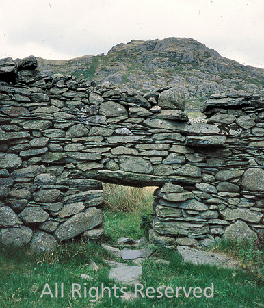 Hoghole and stone stile Sep 1989