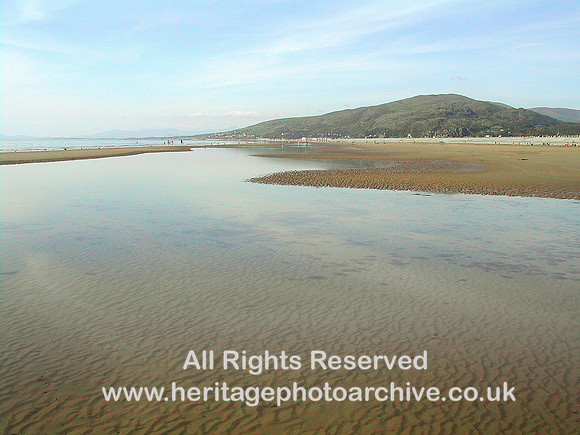 HRS 5921 Fairbourne and Barmouth 2004