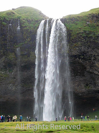 Iceland, seljalandsfoss