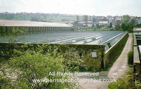 HRS 3743 Nelson, weaving shed millscape May 1997