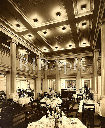 SS Orama, the dining room  interior RIBA13518