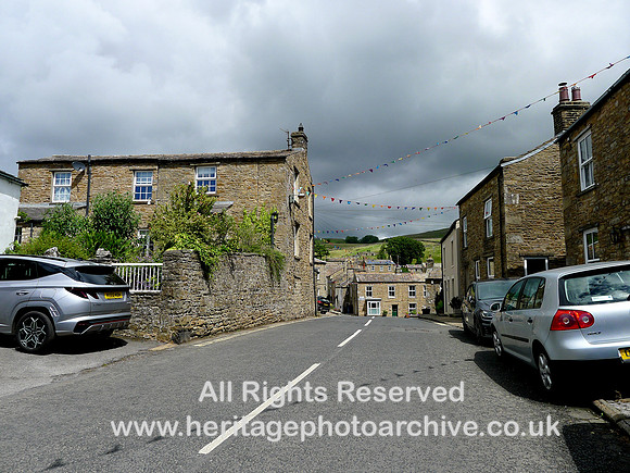 HRS 11151 Wensleydale, Askrigg main street 2022