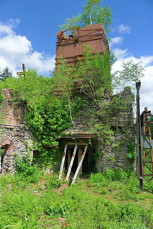 HRS 7436 Backbarrow iron works, furnace side view