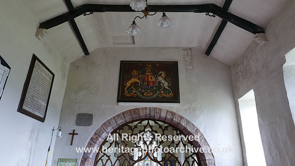 HRS 10463 Bolton village, Church of All Saints, Coat of Arms L7750036