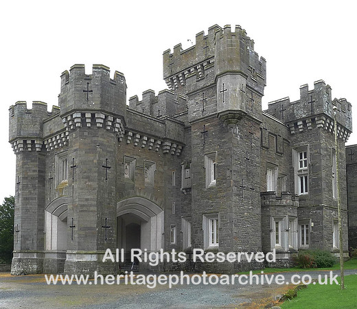 HRS 2022 Wray Castle entrance