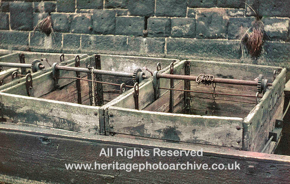 HRS 292 MBBC, Bury wharf coal boxes c1971