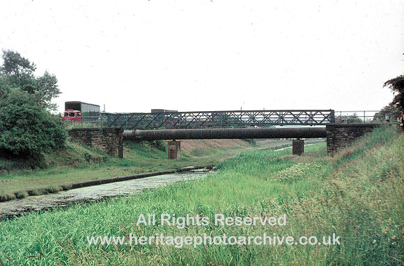 HRS 541 MBBC, Scotson Fold bridge looking west, Radcliffe 1971