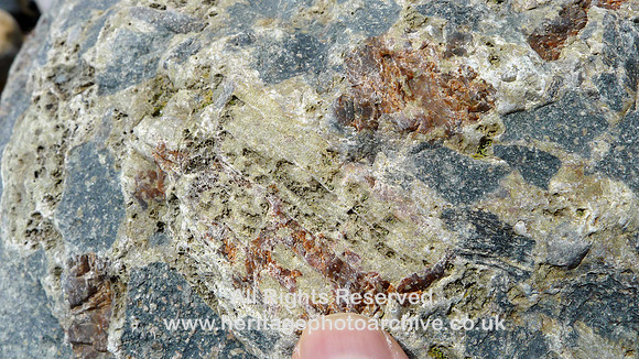 HRS 7959 Moat Scar, mineralised boulder