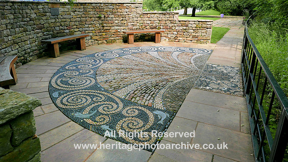 HRS 8197 Wray flood garden mosaic