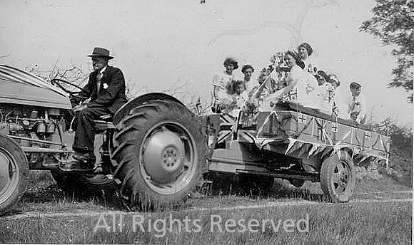 Tatham Sports Queen procession 1952