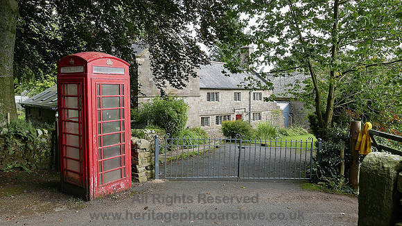 HRS 8418 Abbeystead, telephone box and mullioned building L7700195
