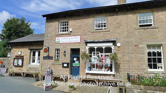 HRS 8431 Dunsop Bridge, Puddleducks tearoom L1160817