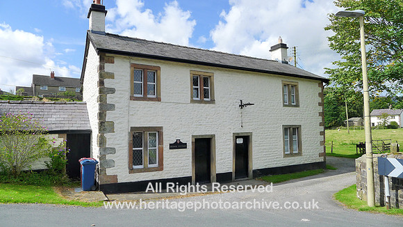 HRS 8438 Dunsop, Bridge Cottage L1160823