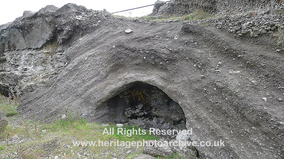 HRS 8462 Carnforth, slag tips cave 1920