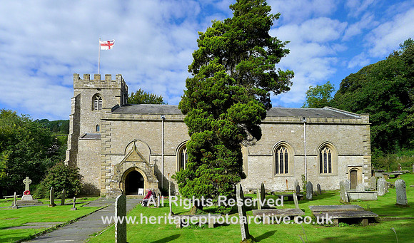 HRS 8469 Clapham, St James church