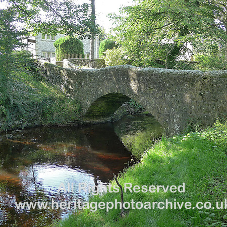 HRS 8474 Clapham, foot bridge