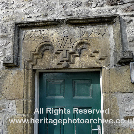 HRS 8478 Clapham, doorway dated 1707