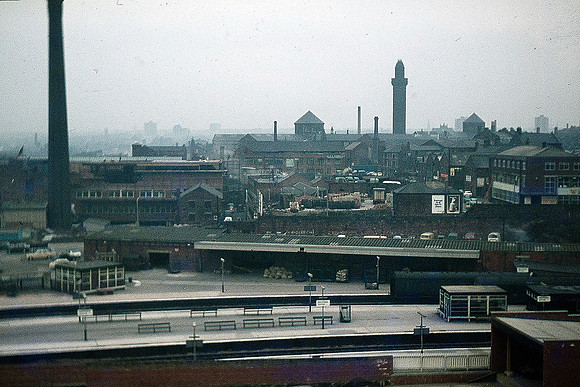 HRS 8597 Manchester Victoria Station 1973