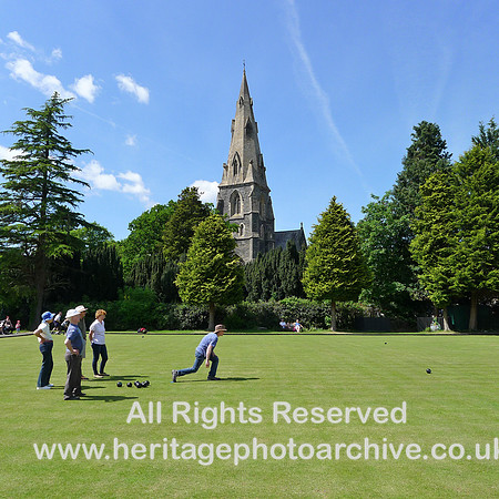 HRS 11624 Ambleside, bowling green, Church of St Mary in background 2016