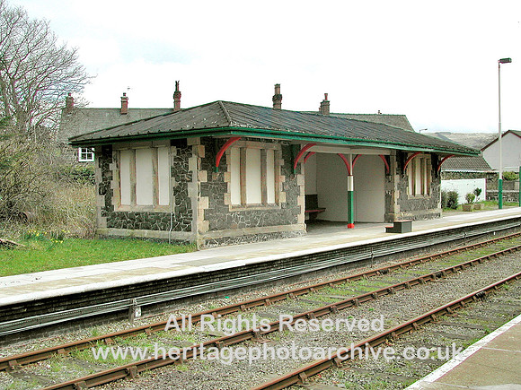 HRS 449 Llanrwst Station east platform