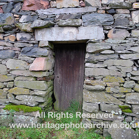 HRS 8706 Ulpha, Pannel Holme barn door  SD 214956
