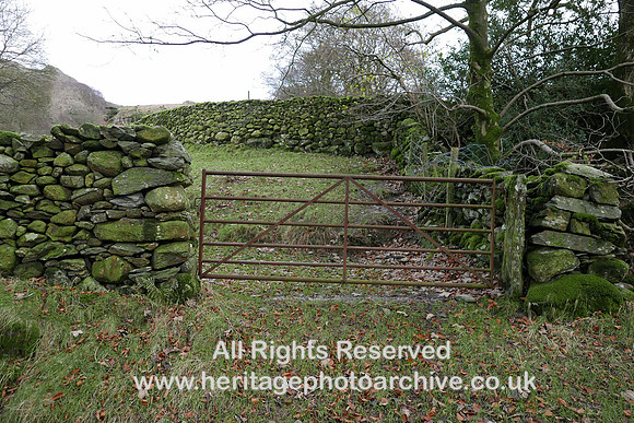 HRS 8709 Ulpha, Boulder walls near High Kiln Farm