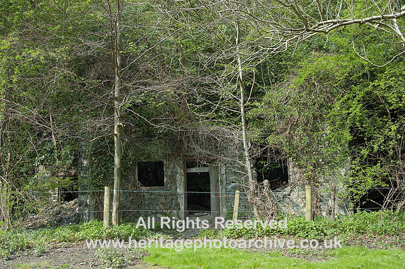 HRS 5534 Dr Johnson's cottage,  Denbigh 2005