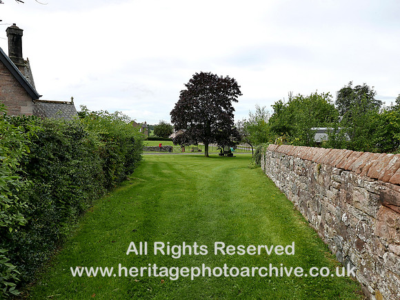 HRS 10472 Bolton Village, general view L7750045