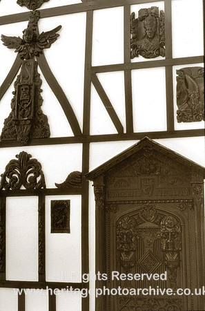 HRS 11635 Llangollen, Plas Newydd, doorway 1980