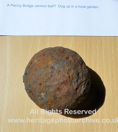 HRS 8847 Penny Bridge, cannon ball L1010612