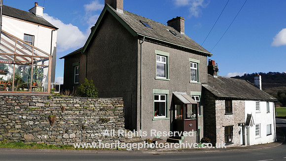 HRS 9112 Haverthwaite, houses on the hill L7710374