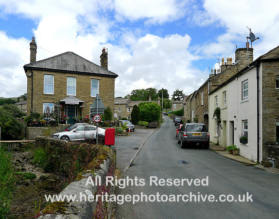 HRS 11176 Wensleydale, Askrigg, road over to Muker 2022