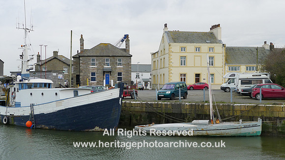 HRS 9217 Glasson Dock, boats and pubs L1170259