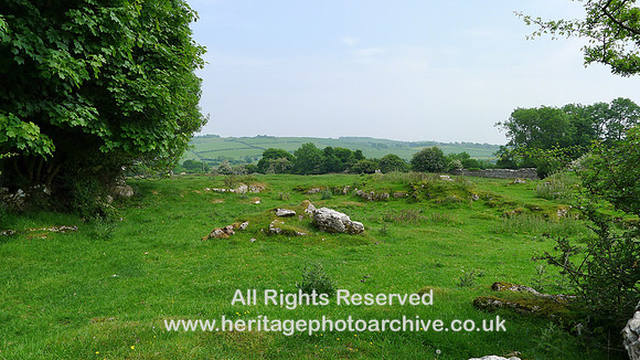 HRS 9391 Little Urswick Crags, view SE of square stone walled area L1170547