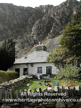 HRS 644 Blaenau Ffestiniog Ty Uncorn 2004