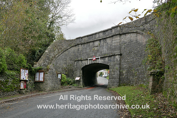 HRS 17833 Lancaster Canal, Sedgwick aqueduct west side L7780096