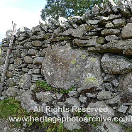 HRS 9680 Little Langdale, boulder dry stone wall L1180448
