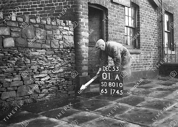 Bury, Baron Street, lower section dry stone wall